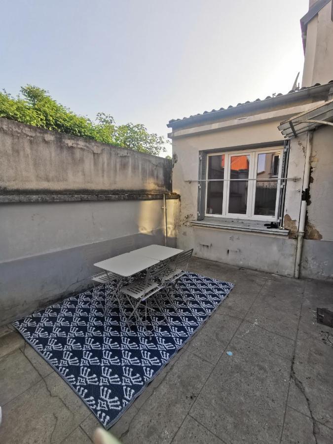 Avec Terrasse *
